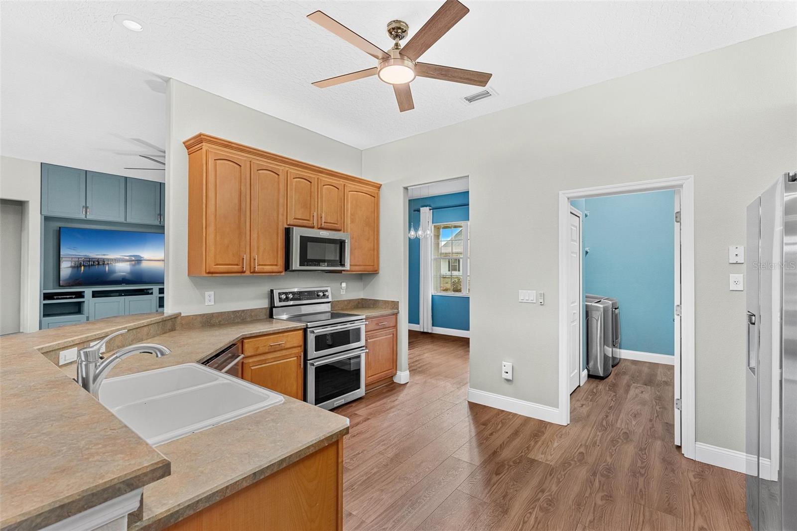 Image 12 of 76 For 1305 Pemberton Trail