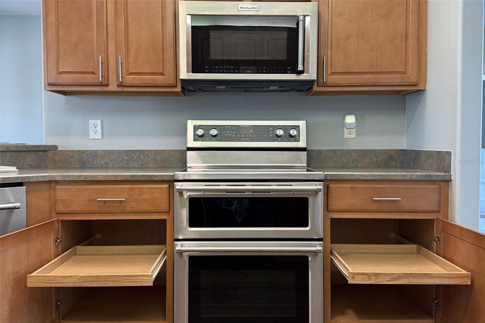 Image 17 of 76 For 1305 Pemberton Trail