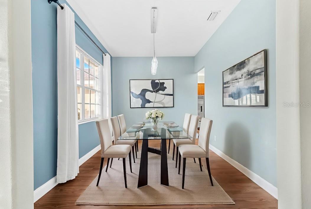 Image 21 of 76 For 1305 Pemberton Trail