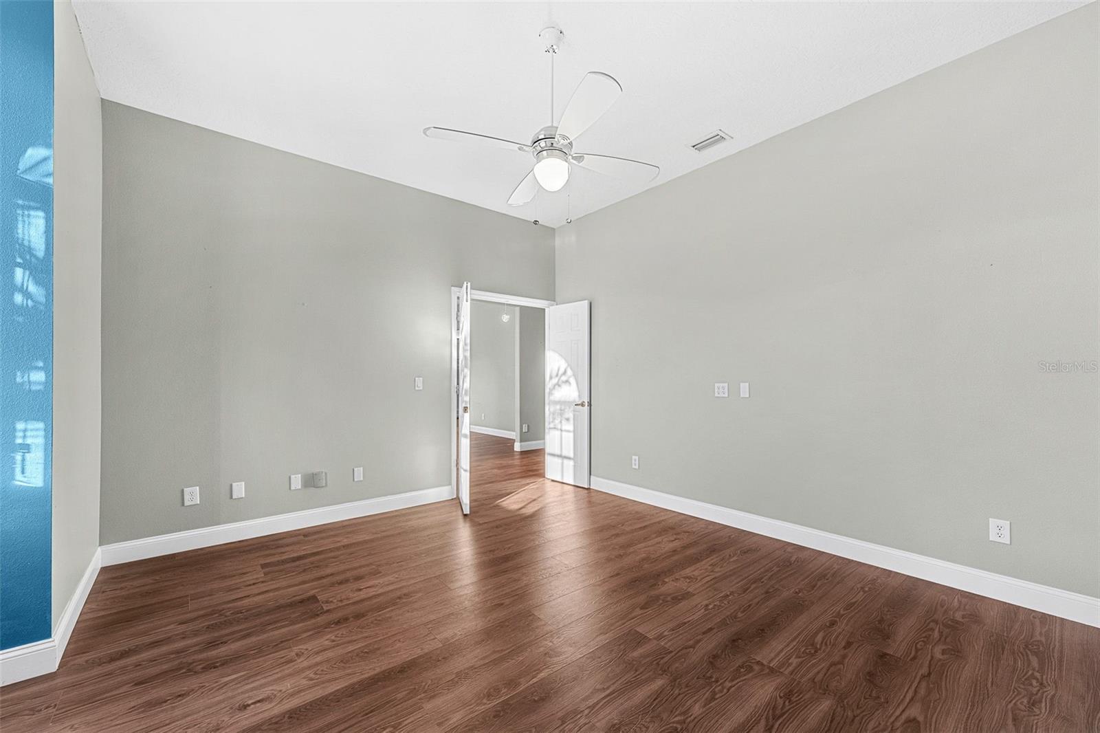 Image 38 of 76 For 1305 Pemberton Trail