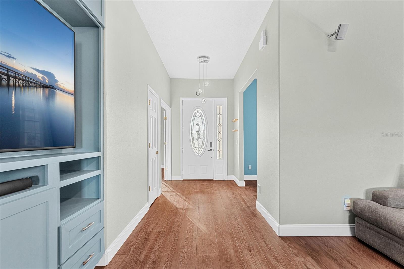 Image 4 of 76 For 1305 Pemberton Trail