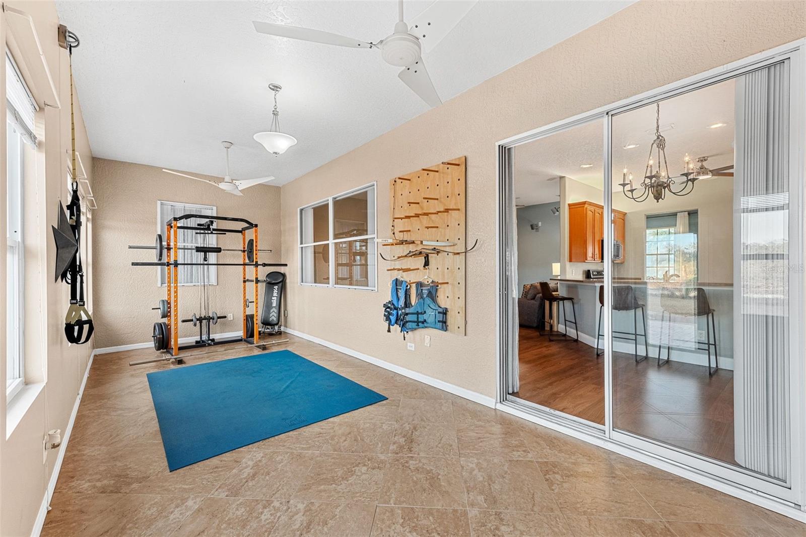 Image 40 of 76 For 1305 Pemberton Trail