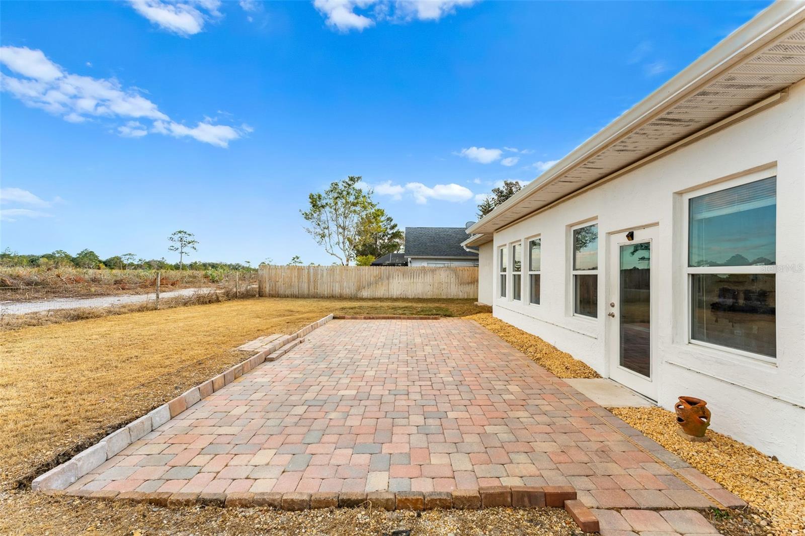 Image 46 of 76 For 1305 Pemberton Trail