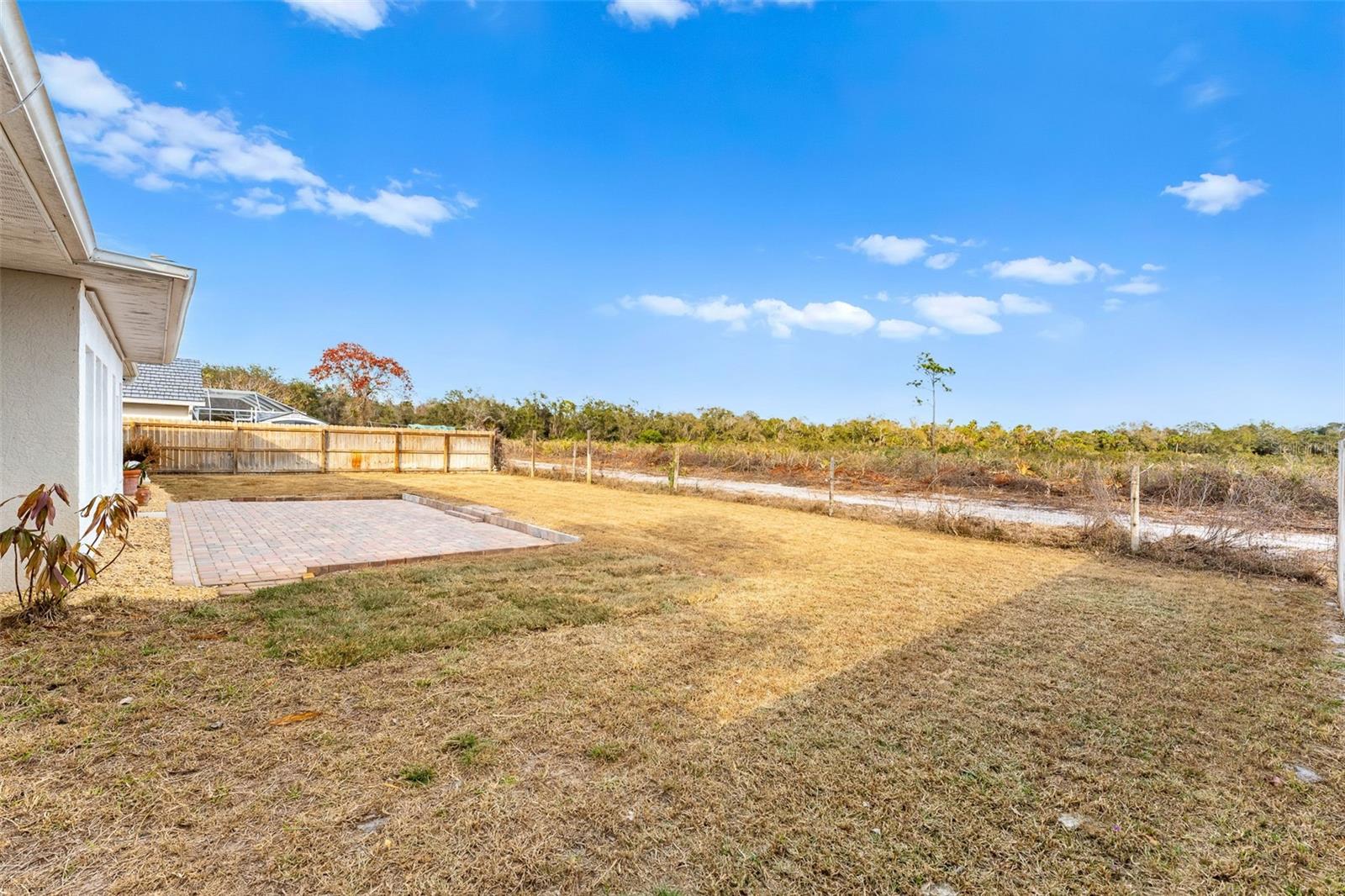 Image 48 of 76 For 1305 Pemberton Trail