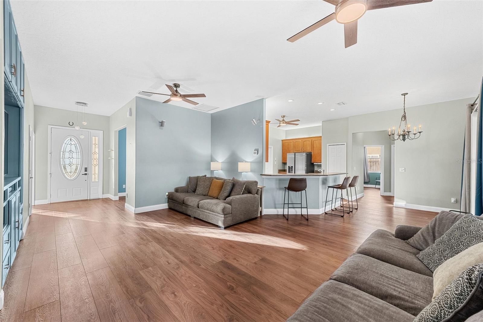 Image 5 of 76 For 1305 Pemberton Trail