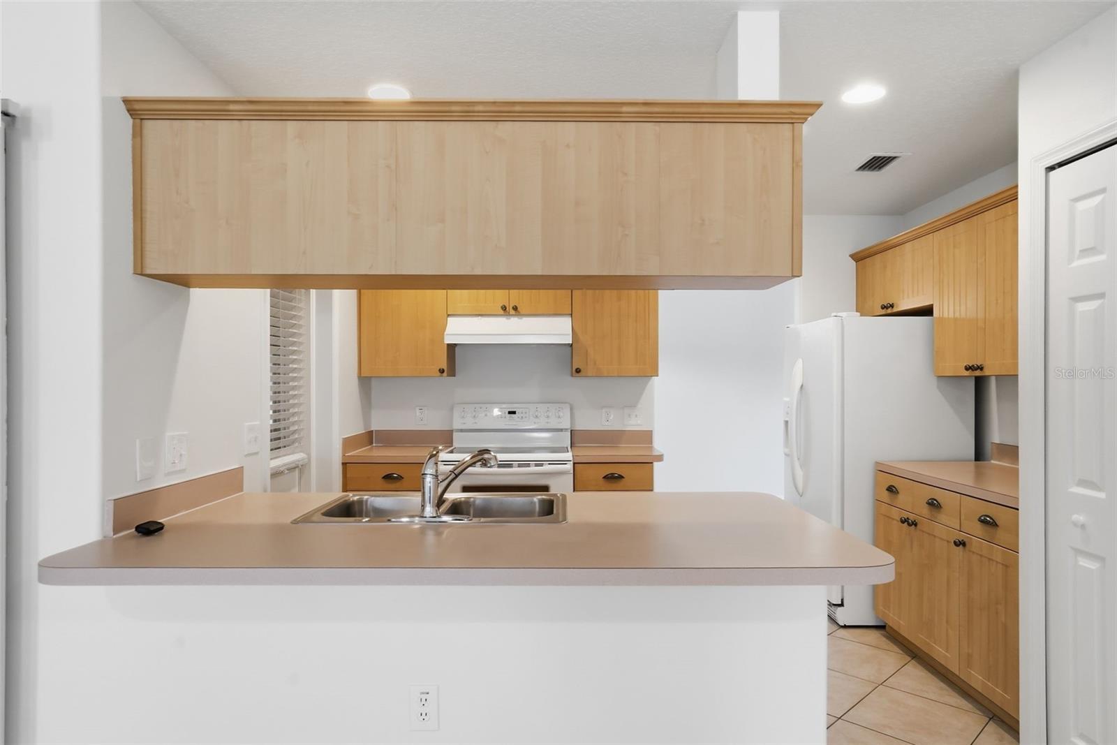 Image 13 of 39 For 3502 49th Avenue E