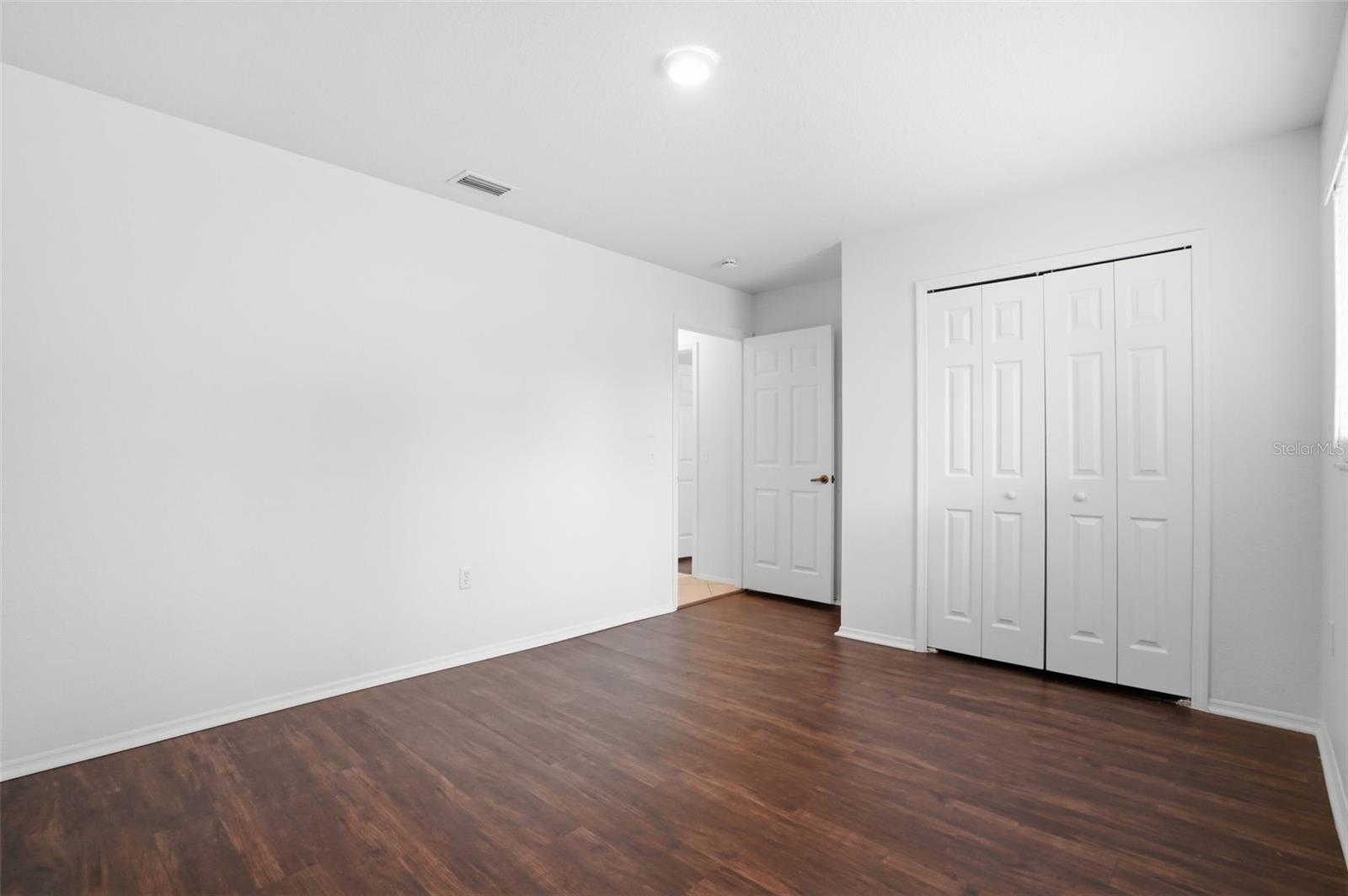 Image 24 of 39 For 3502 49th Avenue E