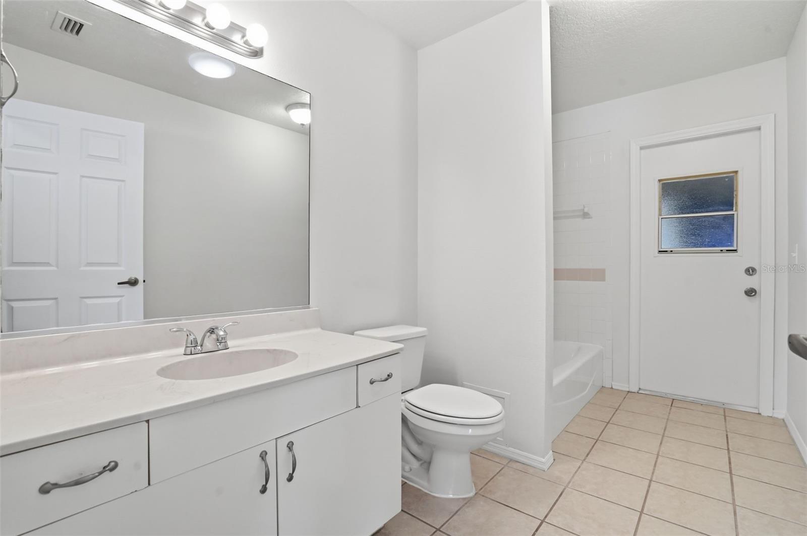 Image 30 of 39 For 3502 49th Avenue E