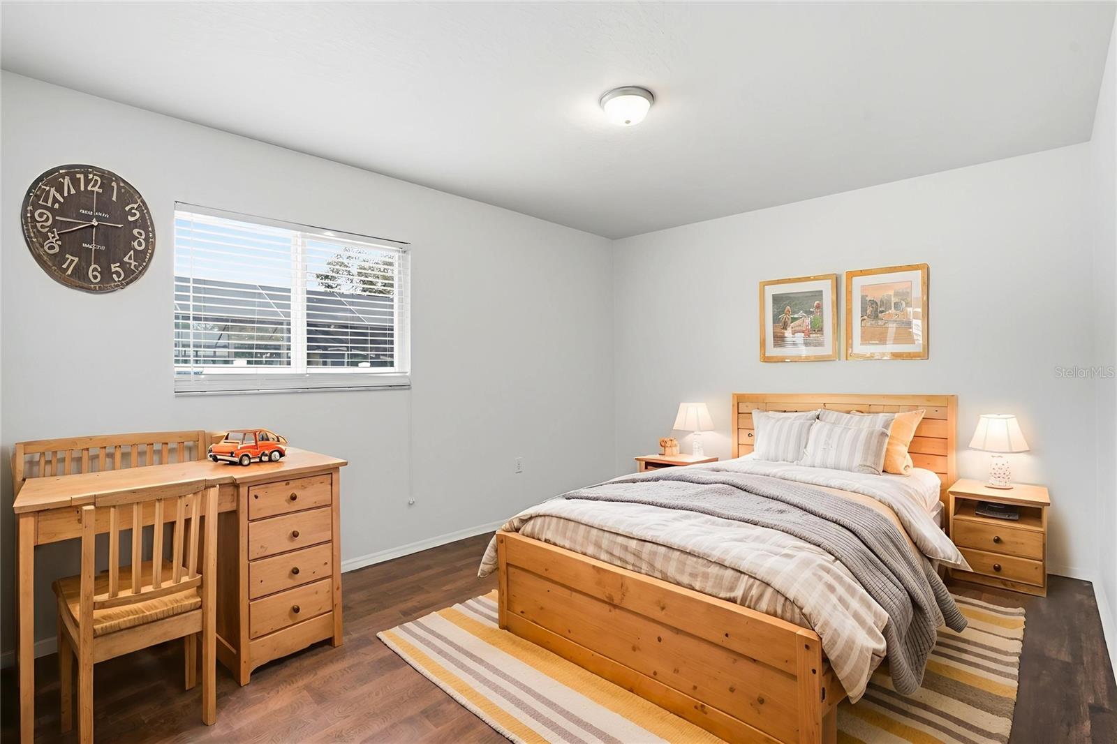 Image 6 of 39 For 3502 49th Avenue E