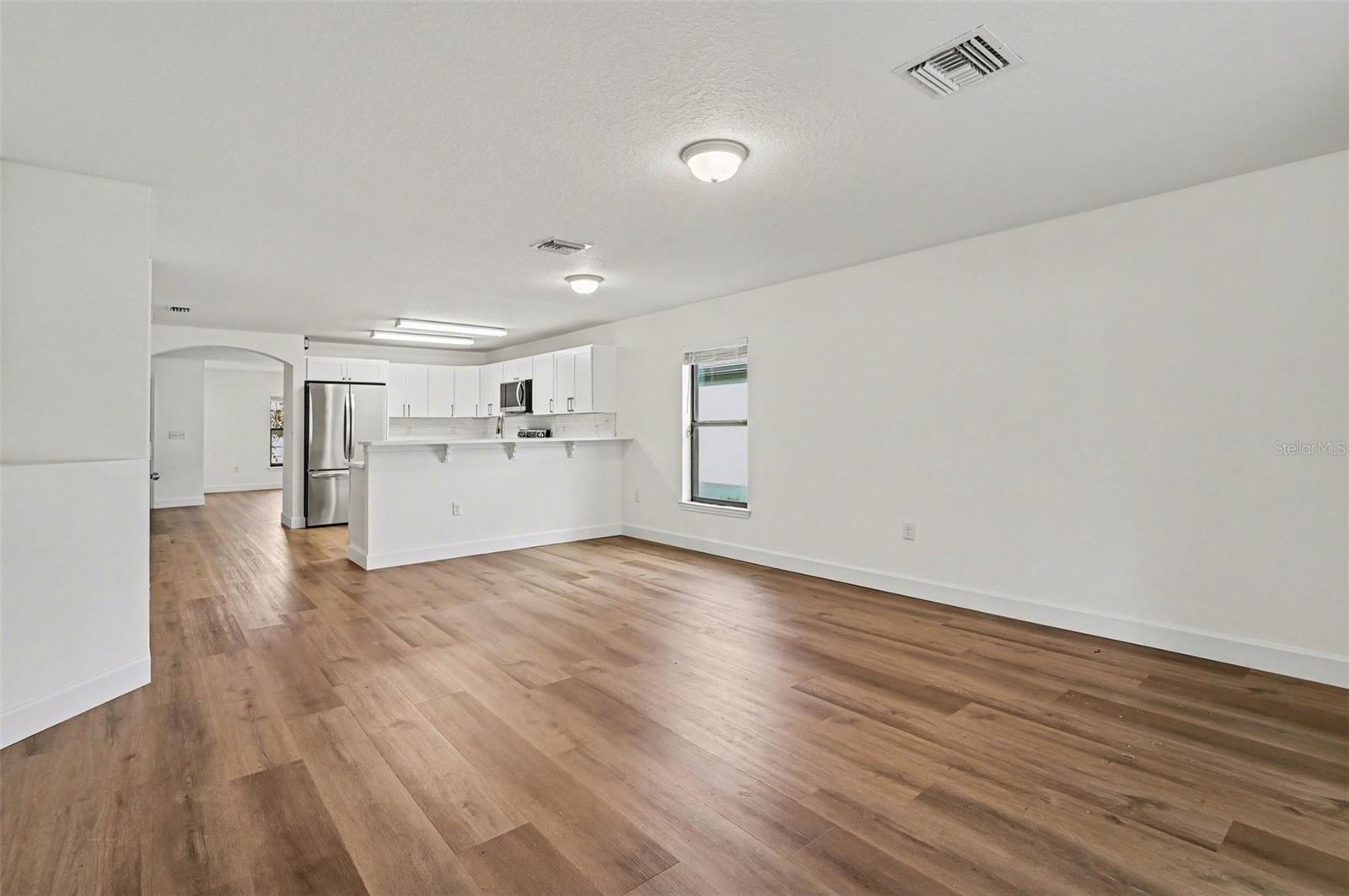 Image 7 of 18 For 3829 Arborvitae Way