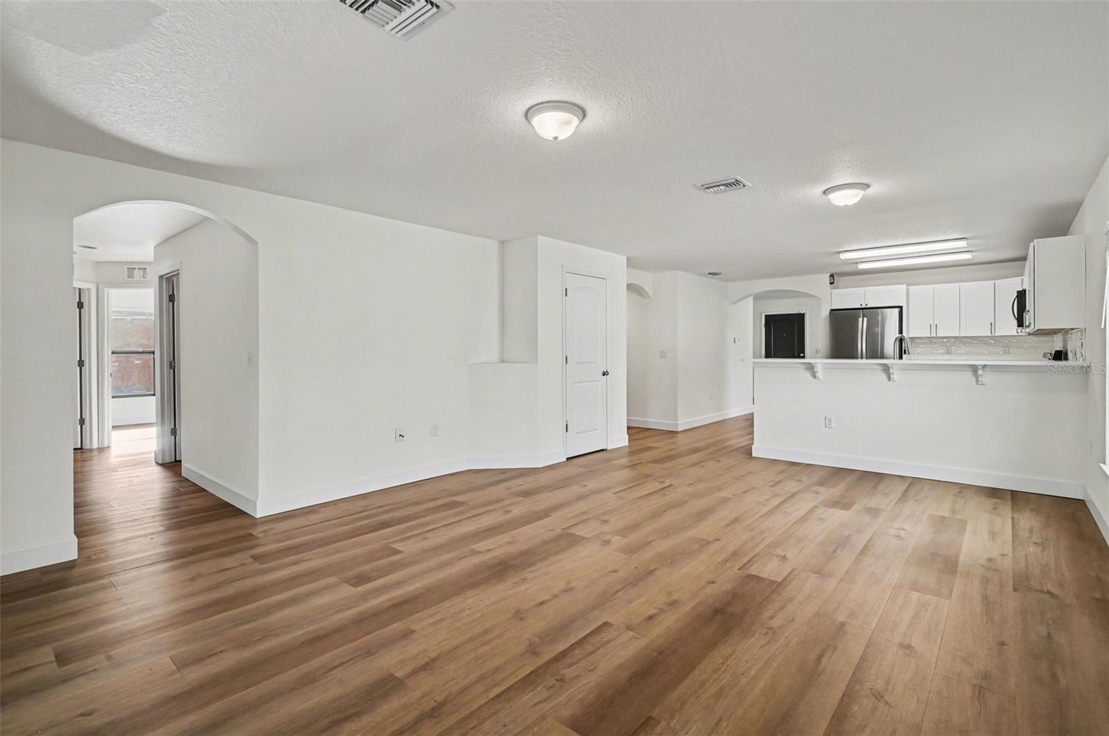 Image 8 of 18 For 3829 Arborvitae Way