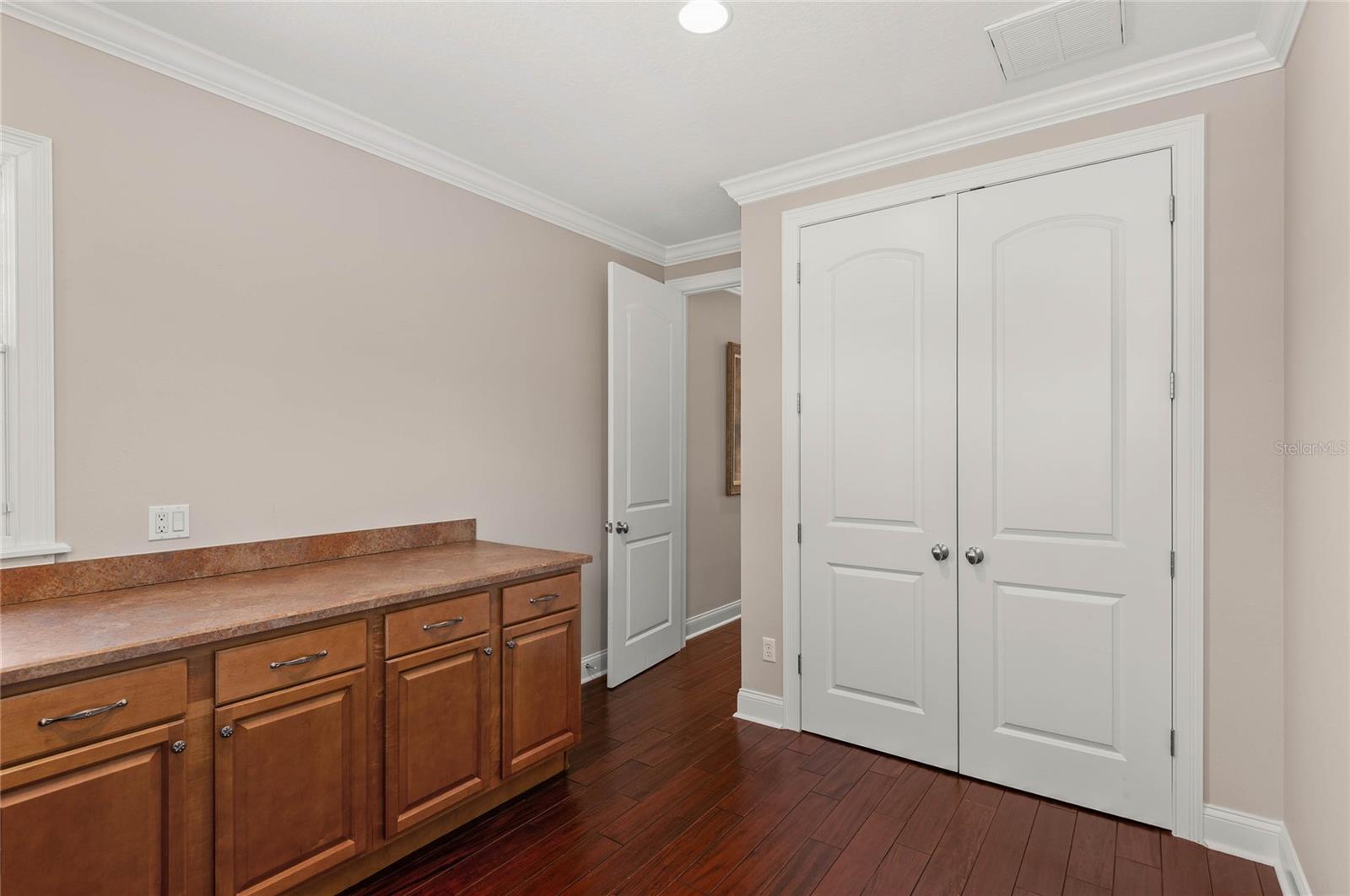 Image 74 of 99 For 2201 Orm Court