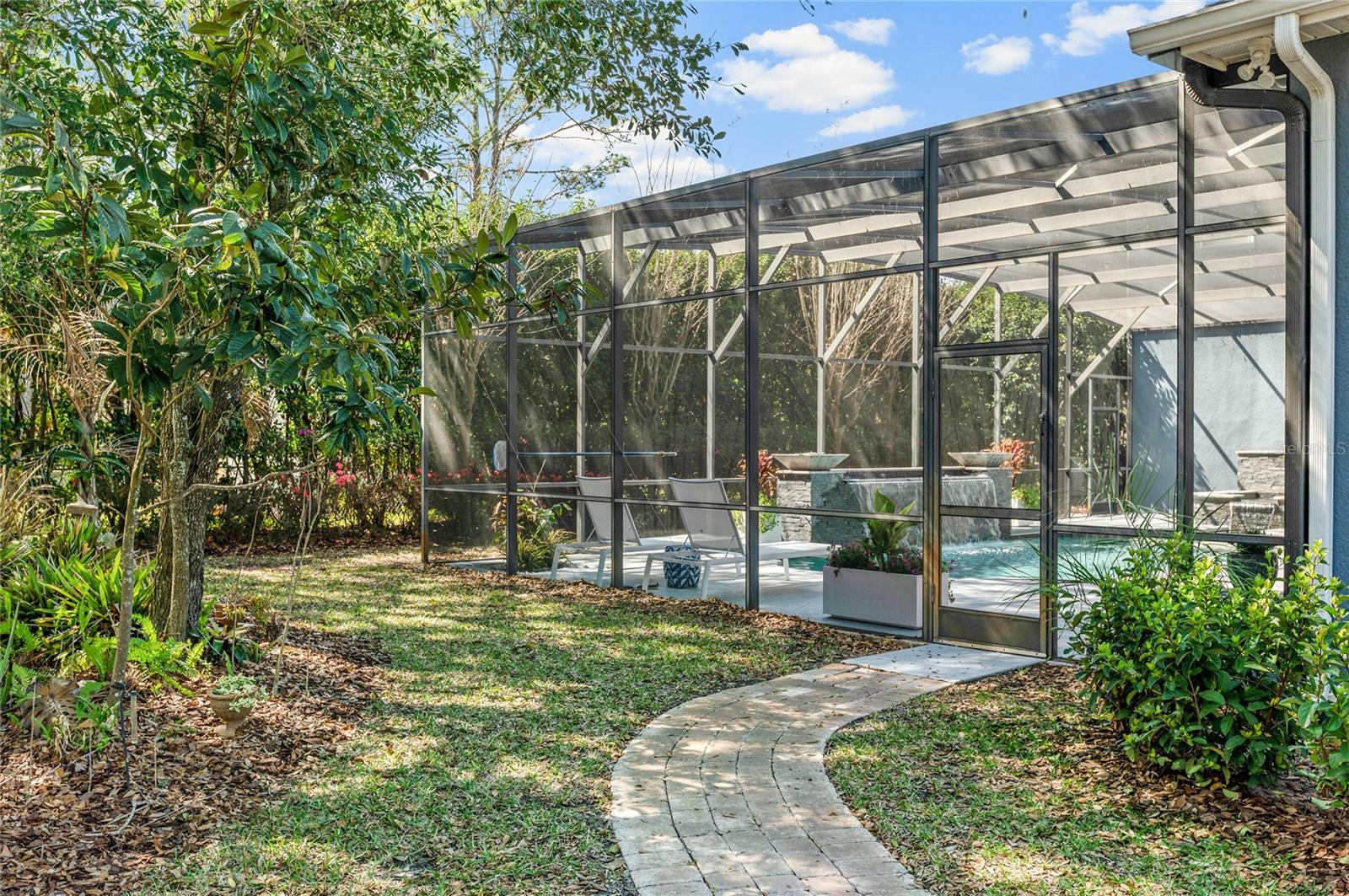 Image 94 of 99 For 2201 Orm Court