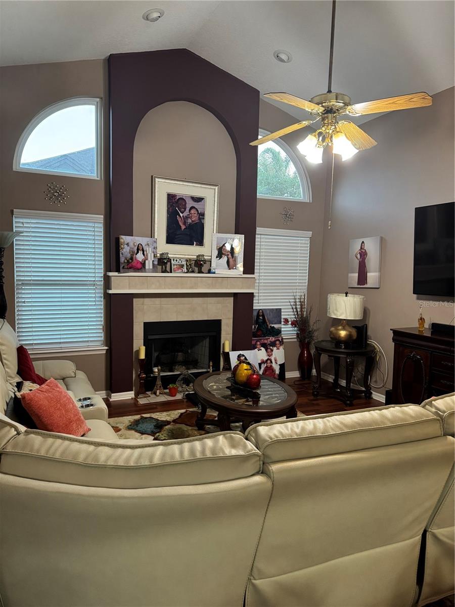 Image 8 of 34 For 1826 Imperial Palm Drive