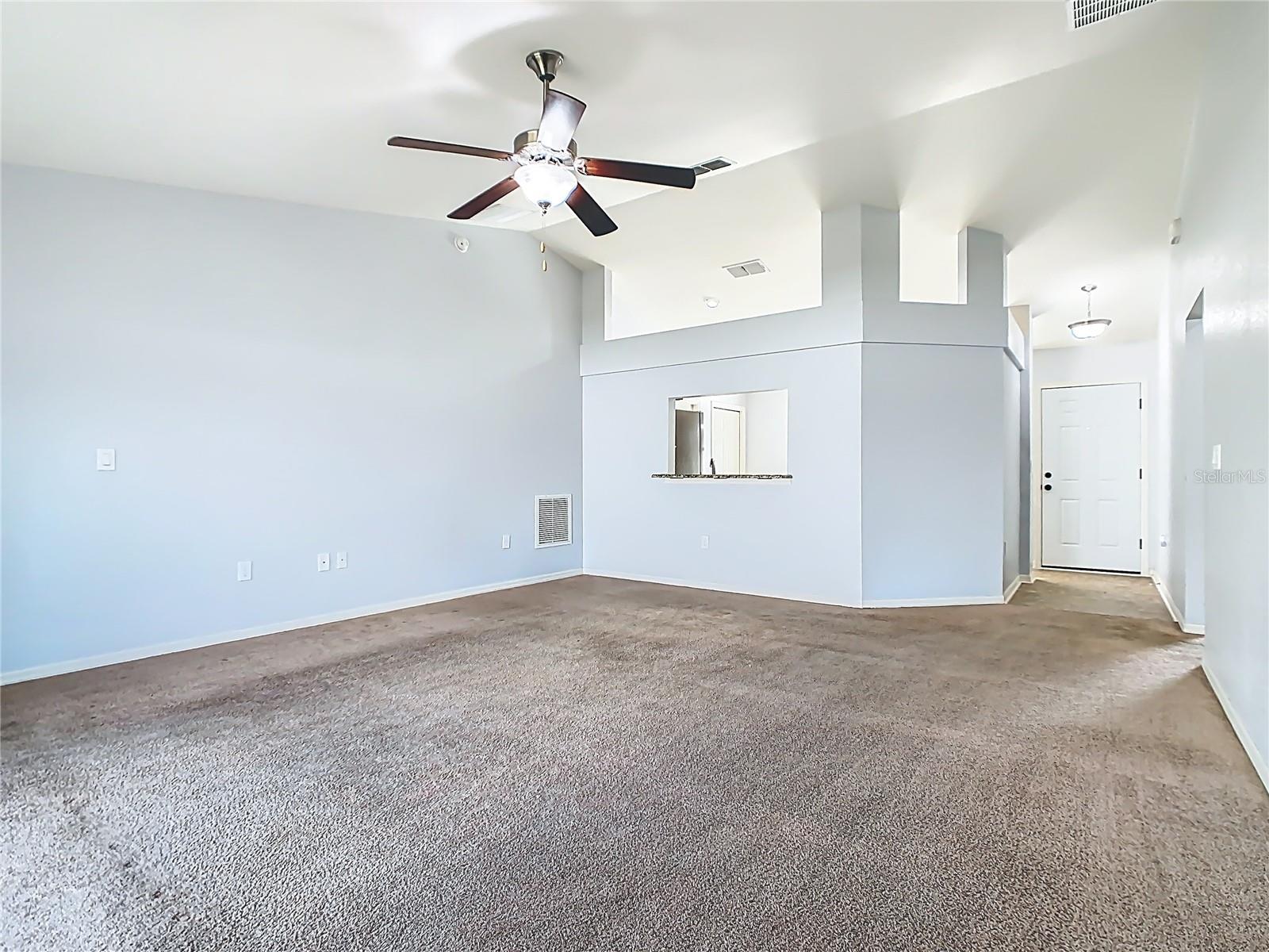 Image 14 of 50 For 931 Kingfisher Drive