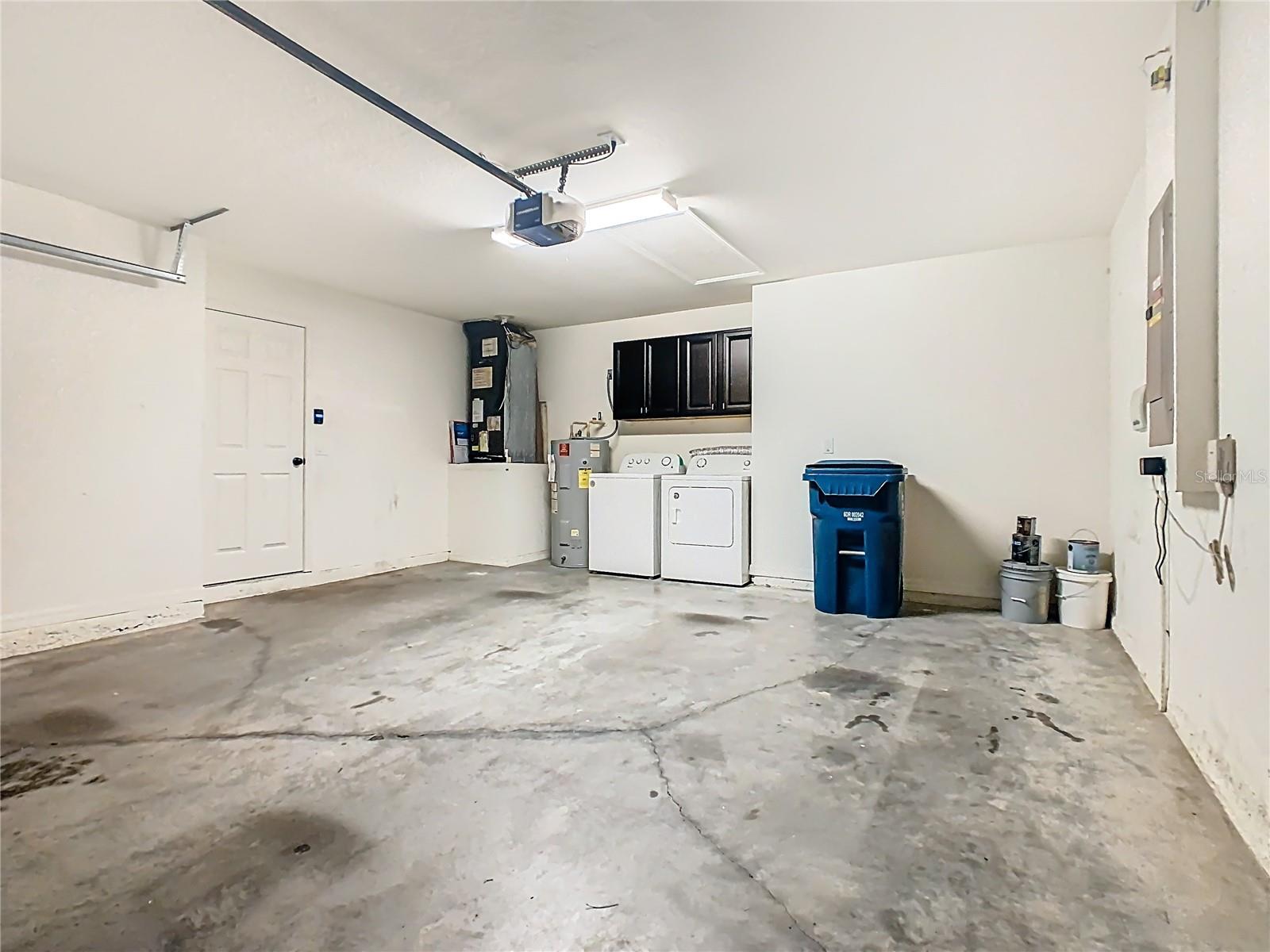 Image 38 of 50 For 931 Kingfisher Drive