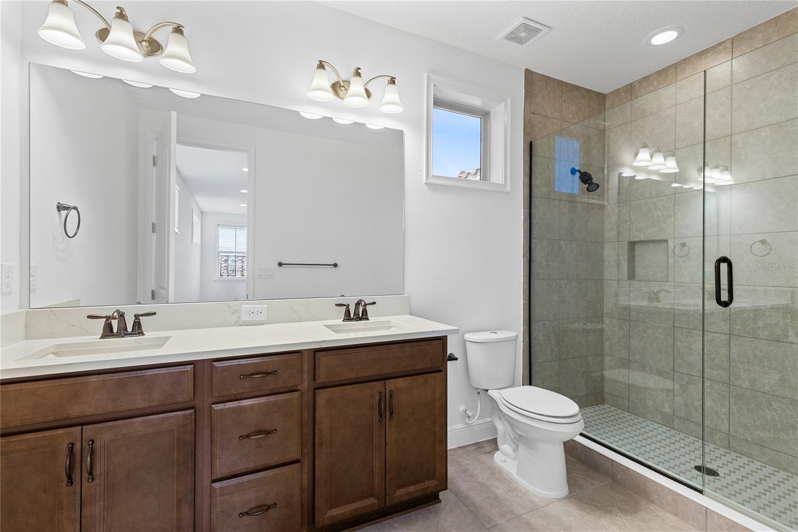 Image 18 of 38 For 13300 Bromborough Drive