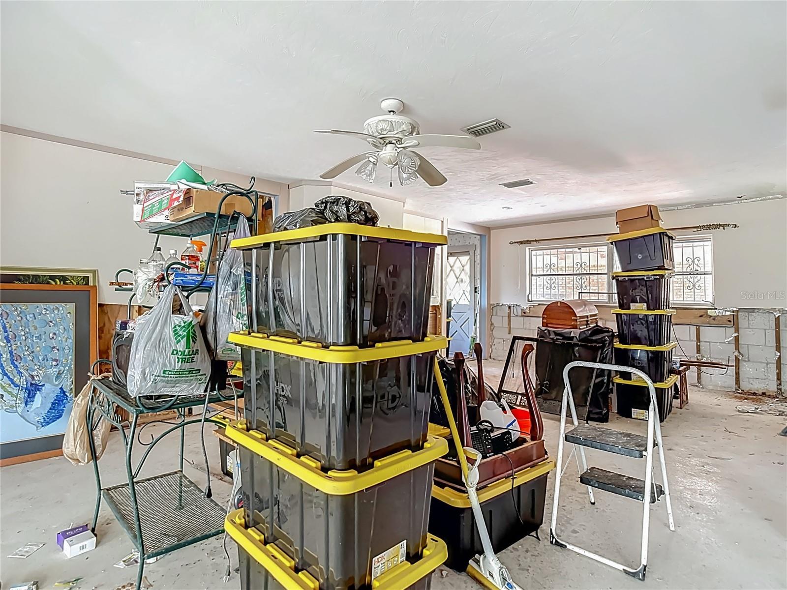 Image 22 of 42 For 3700 Dana Shores Drive