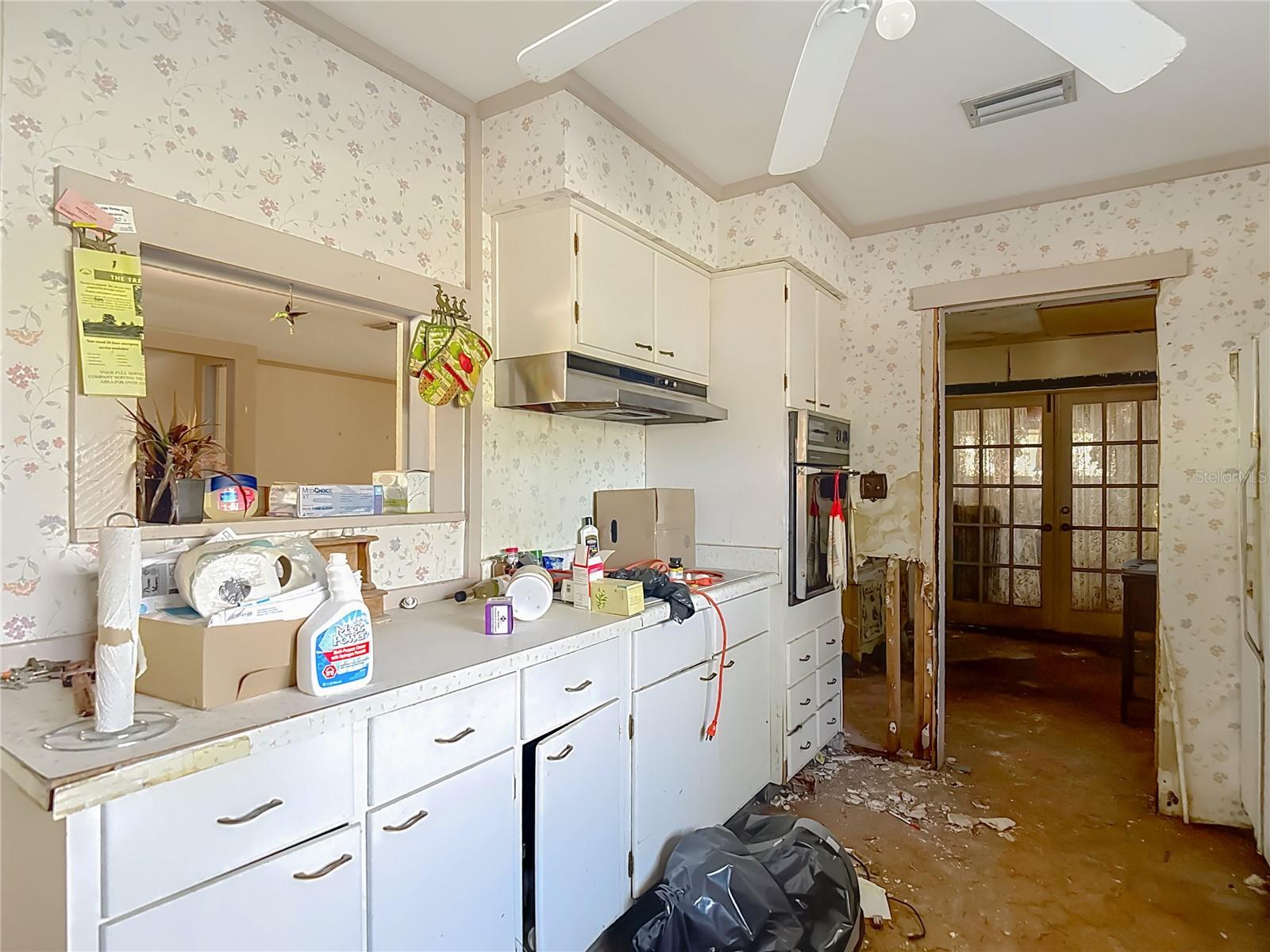 Image 27 of 42 For 3700 Dana Shores Drive