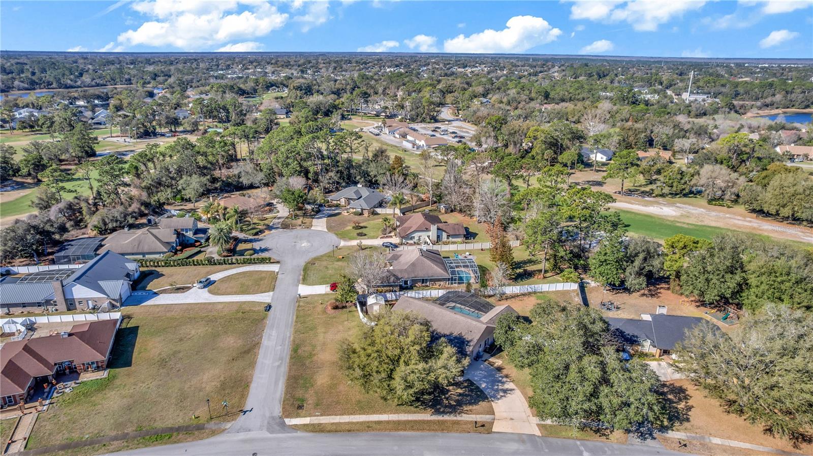 Image 32 of 37 For 404 Glen Abbey Lane