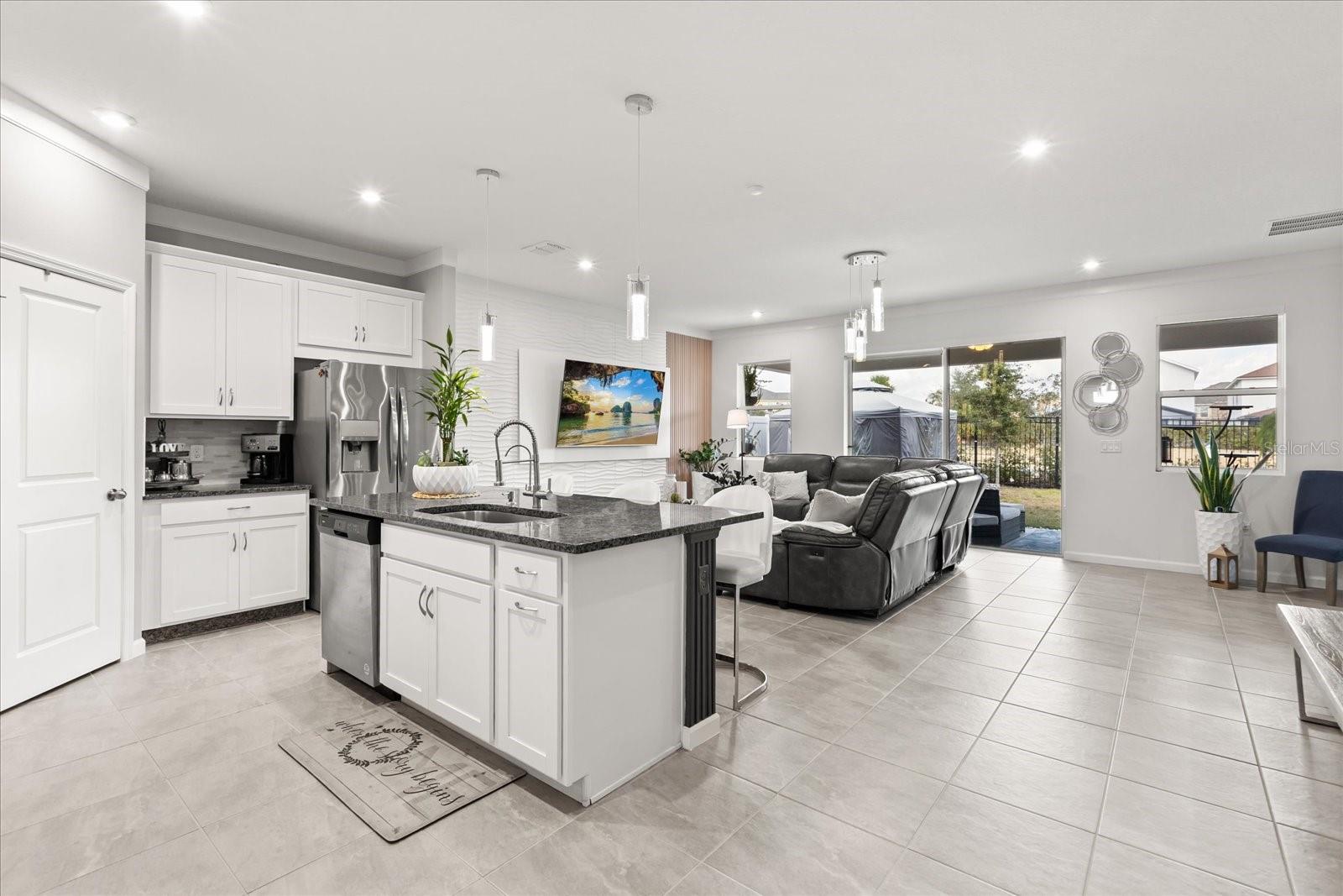 Image 12 of 26 For 9083 Coral Cape Street