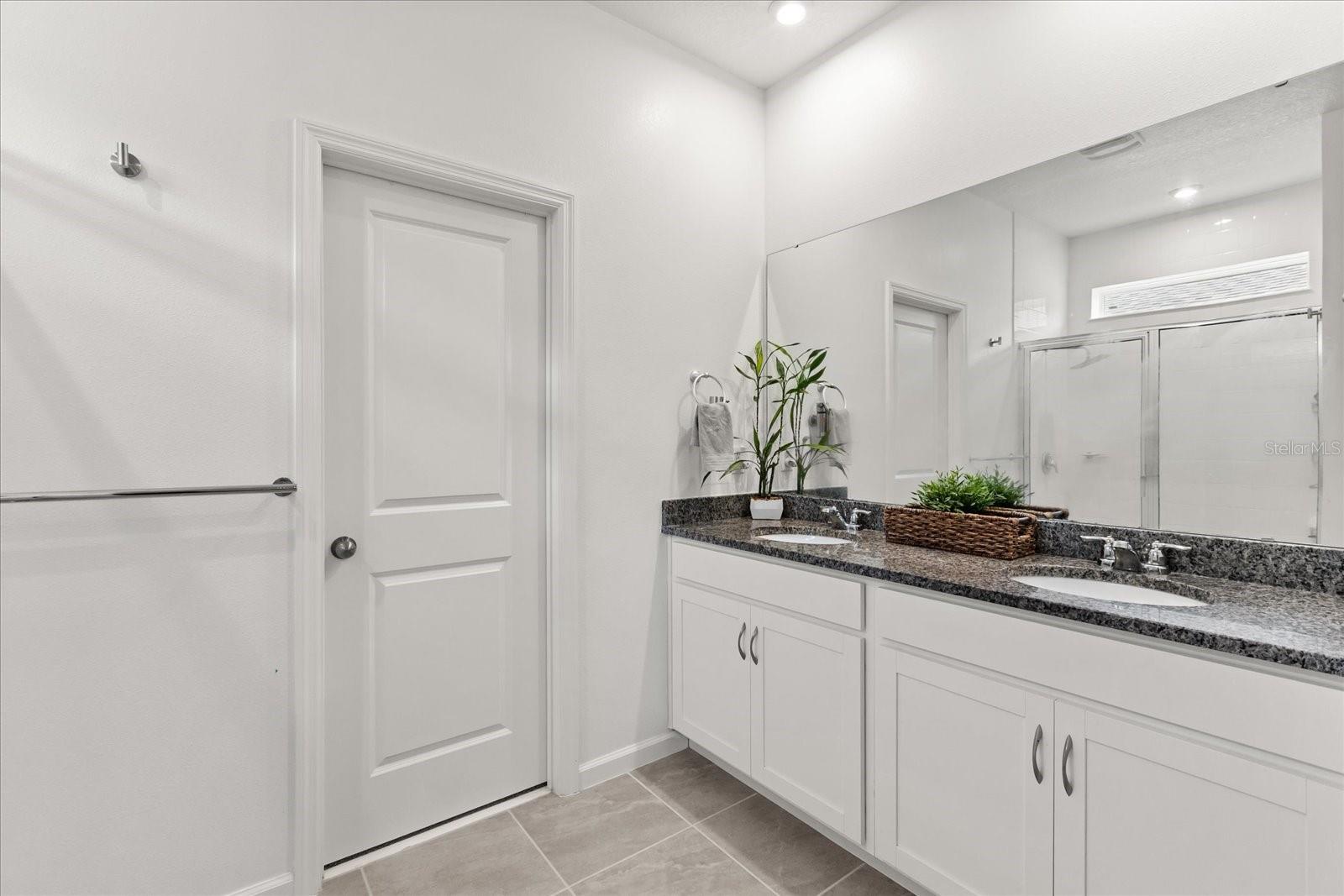 Image 14 of 26 For 9083 Coral Cape Street