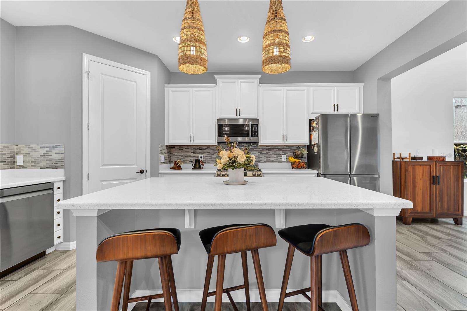 Image 18 of 54 For 15061 Valverse Alley