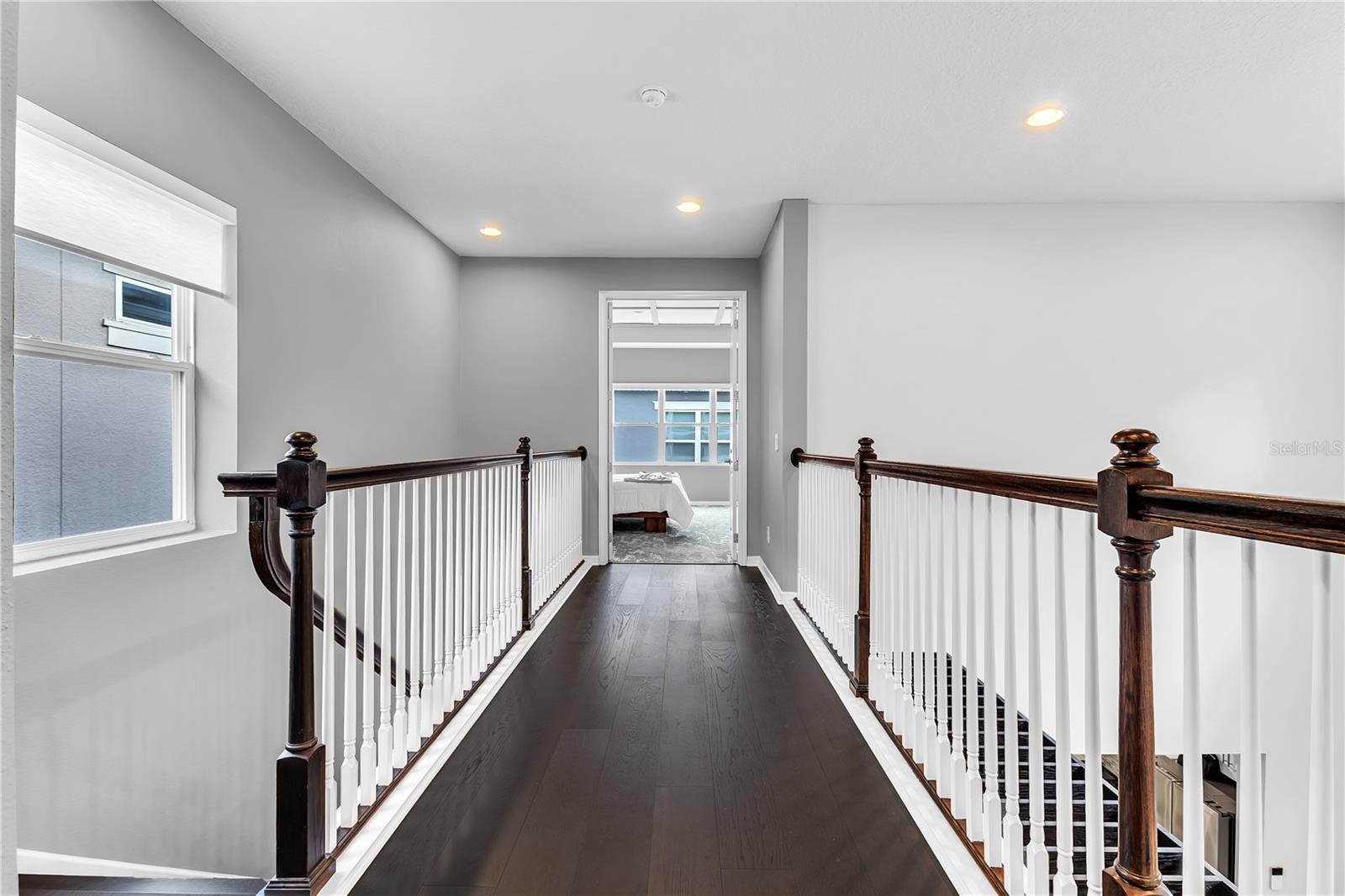 Image 28 of 54 For 15061 Valverse Alley