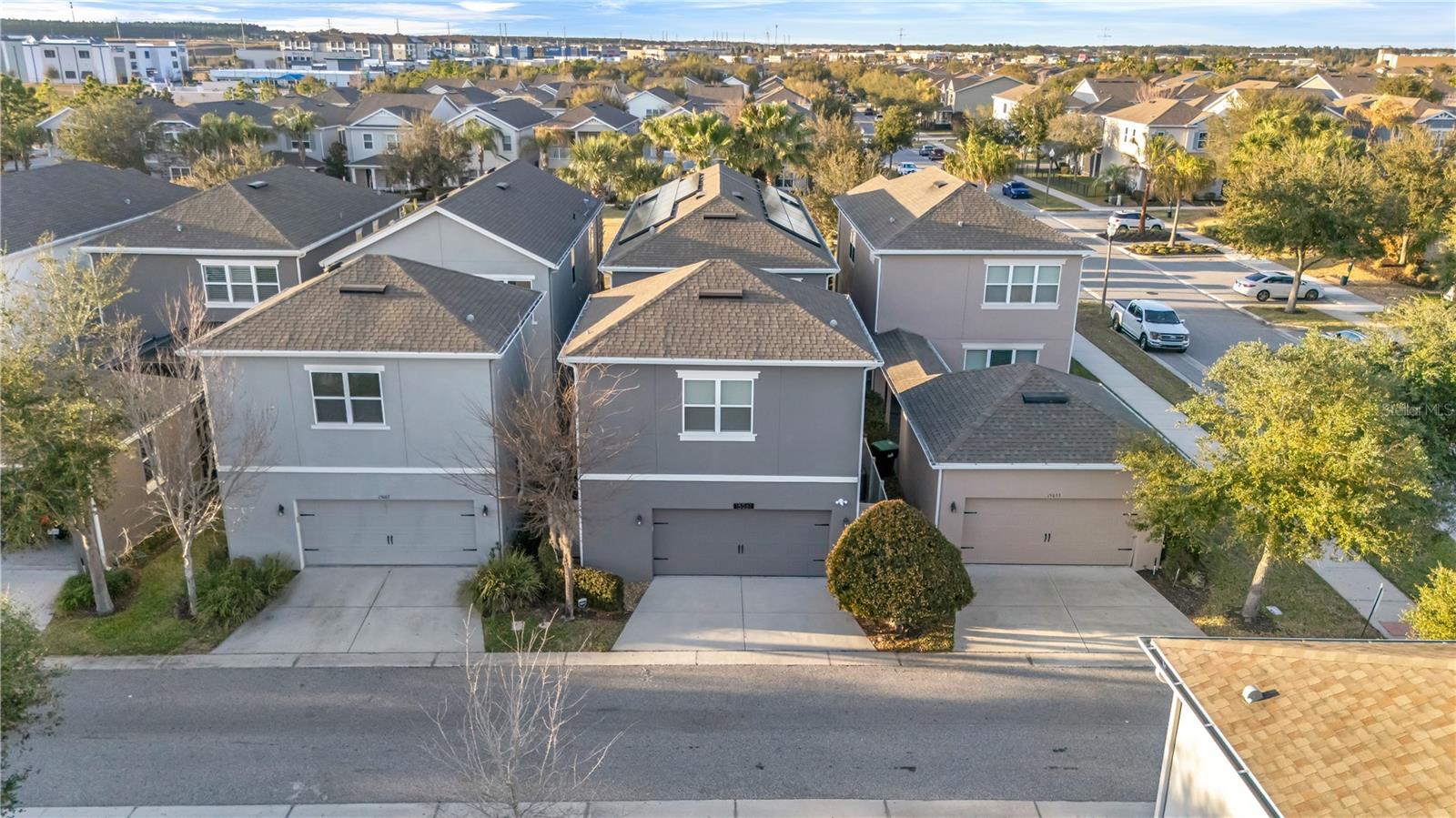 Image 52 of 54 For 15061 Valverse Alley