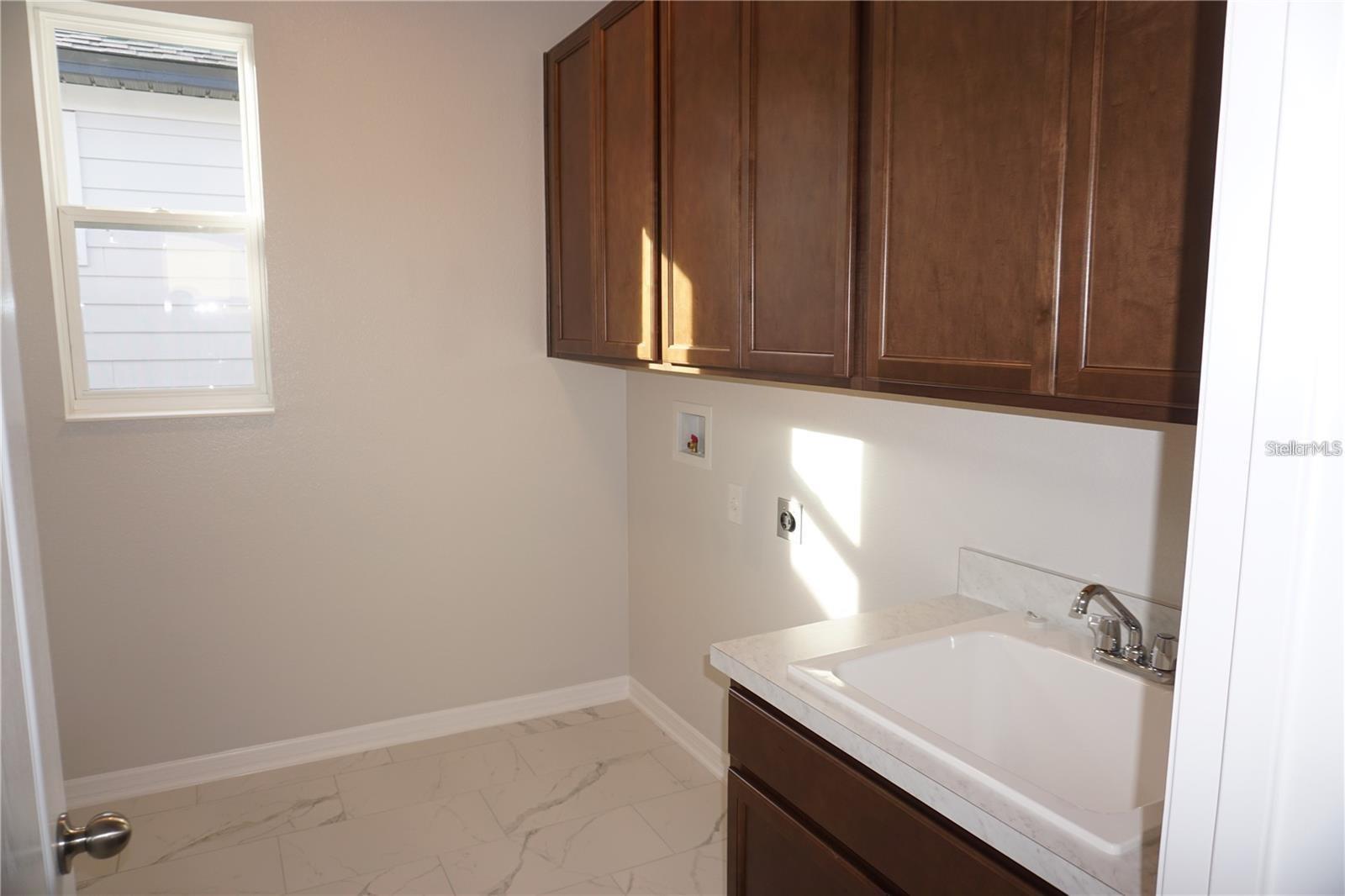 Image 16 of 25 For 12736 Brodlove Lane