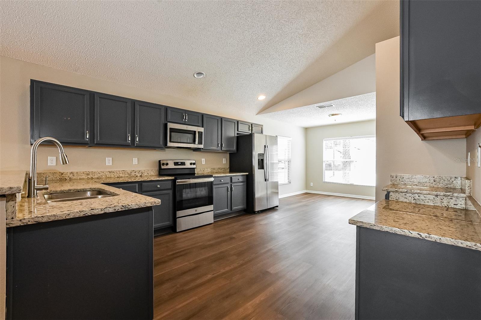 Image 9 of 21 For 665 Blue Park Road