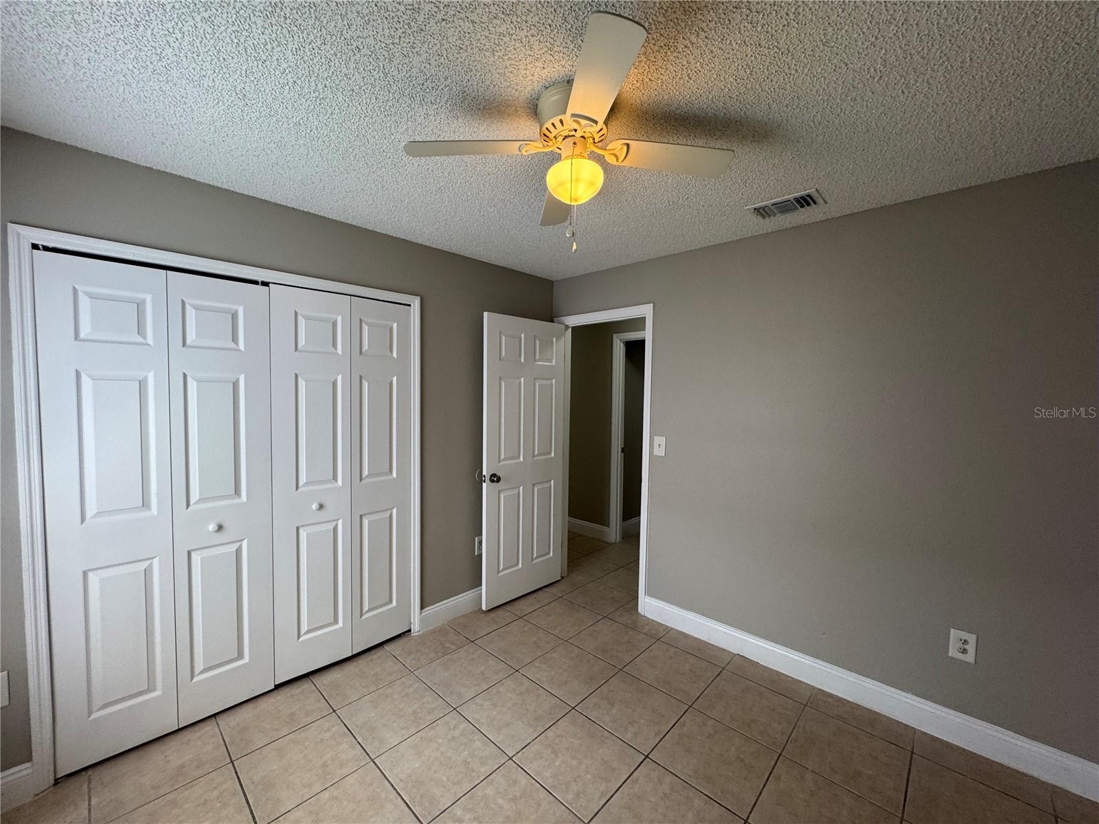 Image 15 of 24 For 1143 Fremont Park Avenue