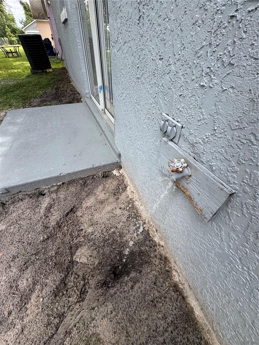 Image 20 of 24 For 1143 Fremont Park Avenue