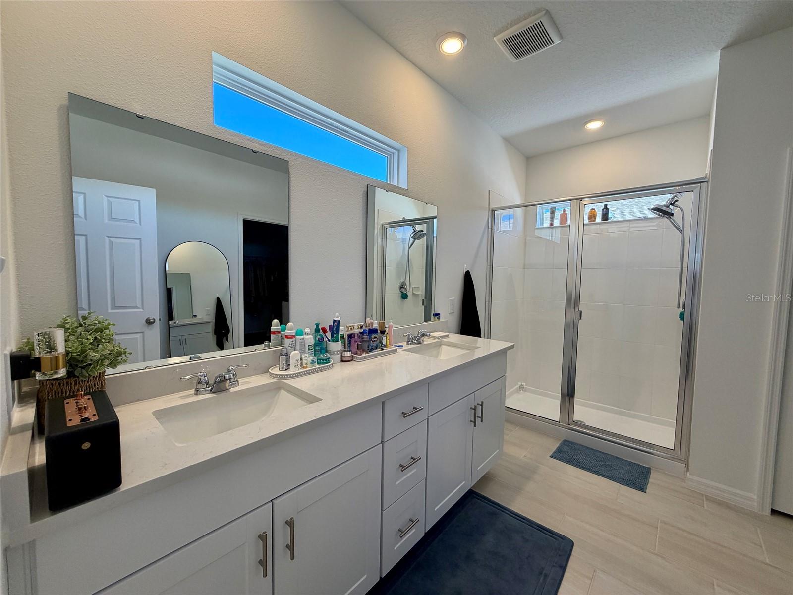 Image 17 of 24 For 2333 Treasure Hill Street