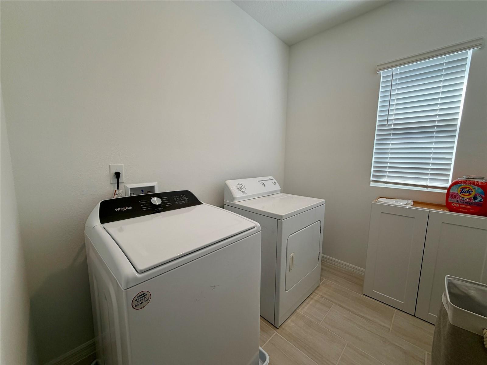 Image 18 of 24 For 2333 Treasure Hill Street