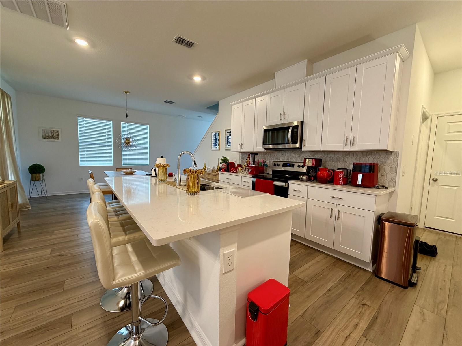 Image 9 of 24 For 2333 Treasure Hill Street