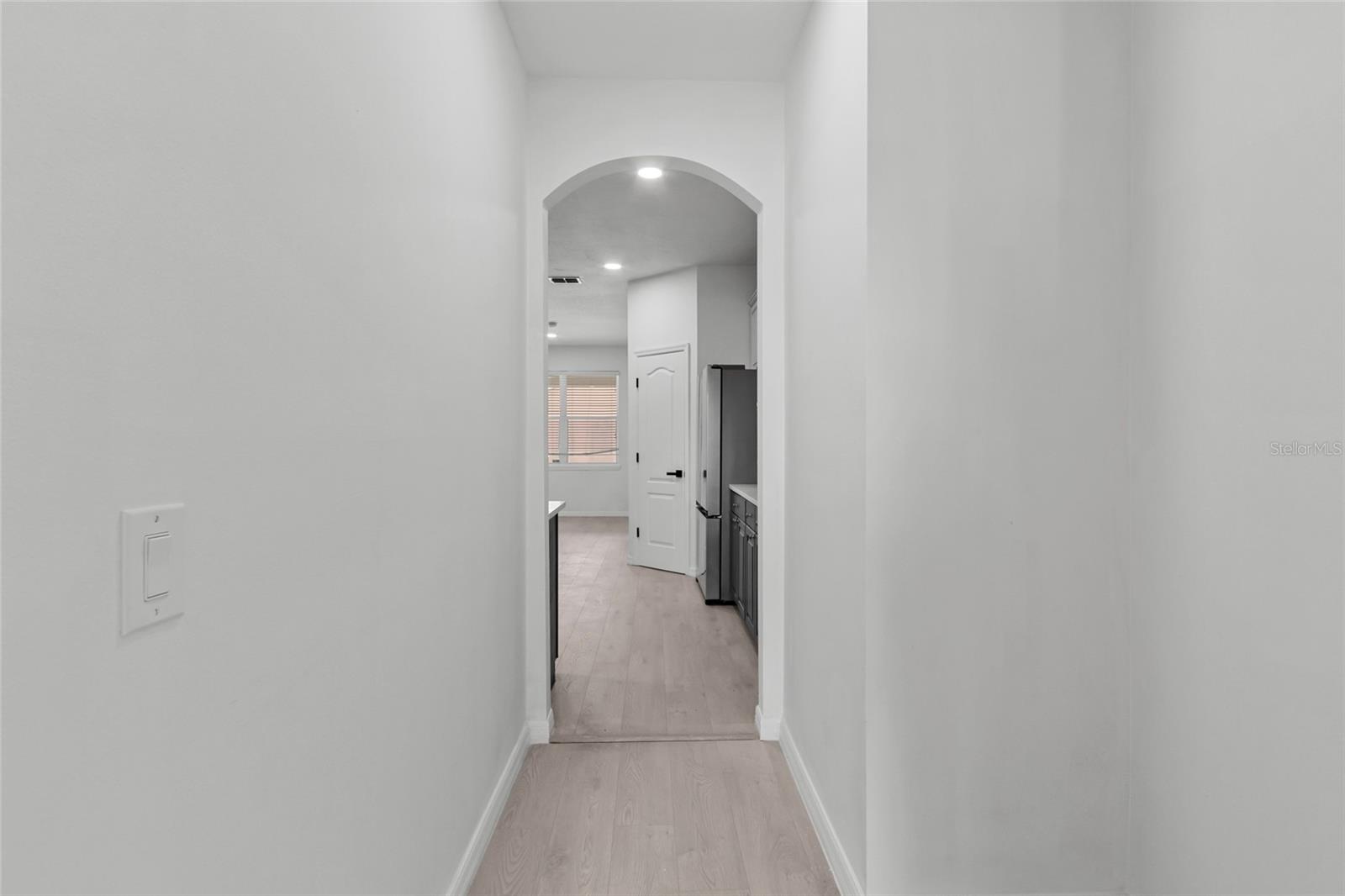 Image 18 of 52 For 3000 Stonington Run