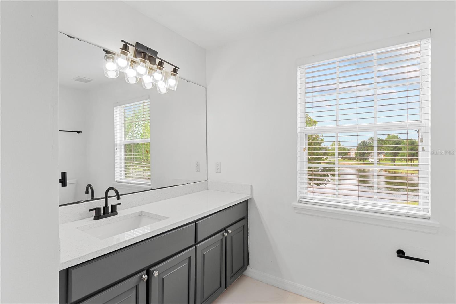 Image 45 of 52 For 3000 Stonington Run