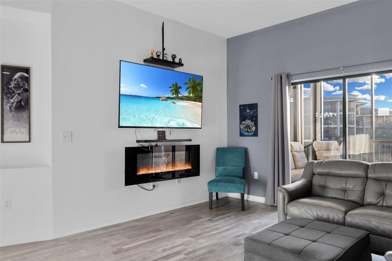 Image 9 of 31 For 9051 Treasure Trove Lane 301