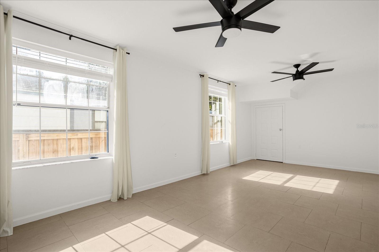 Image 17 of 53 For 615 Winter Park Street