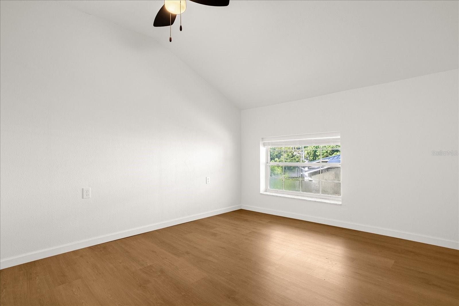 Image 24 of 53 For 615 Winter Park Street