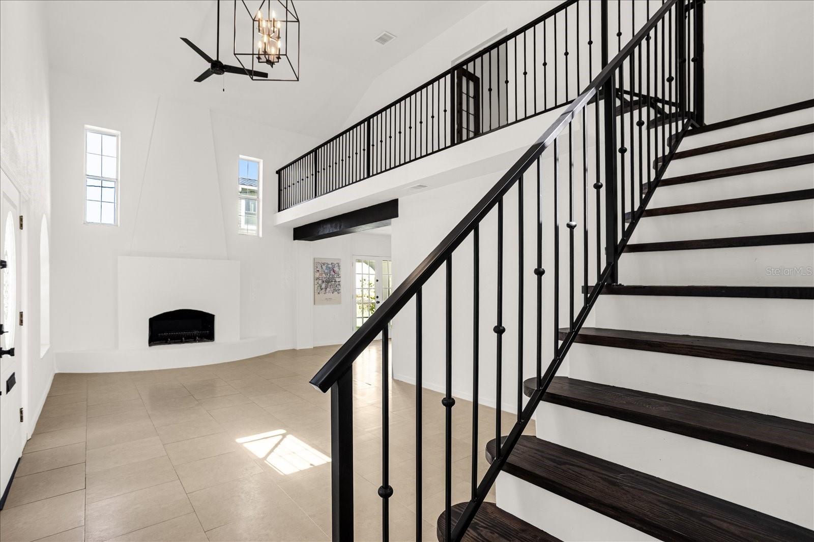 Image 33 of 53 For 615 Winter Park Street