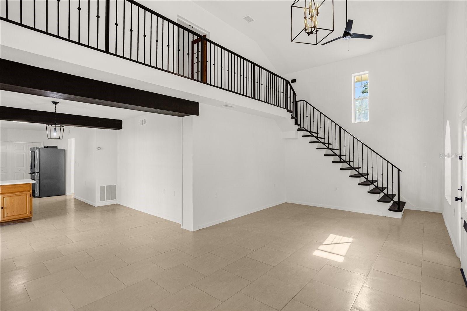 Image 4 of 53 For 615 Winter Park Street