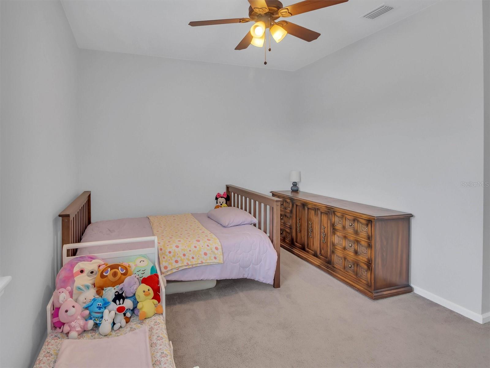 Image 16 of 32 For 251 Northcote Court