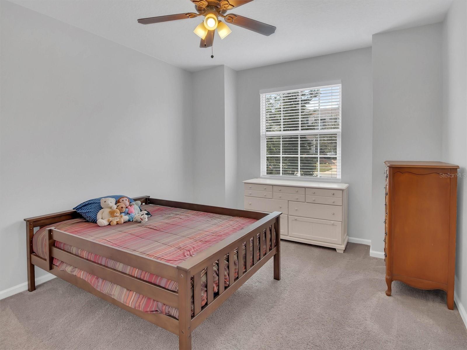 Image 21 of 32 For 251 Northcote Court