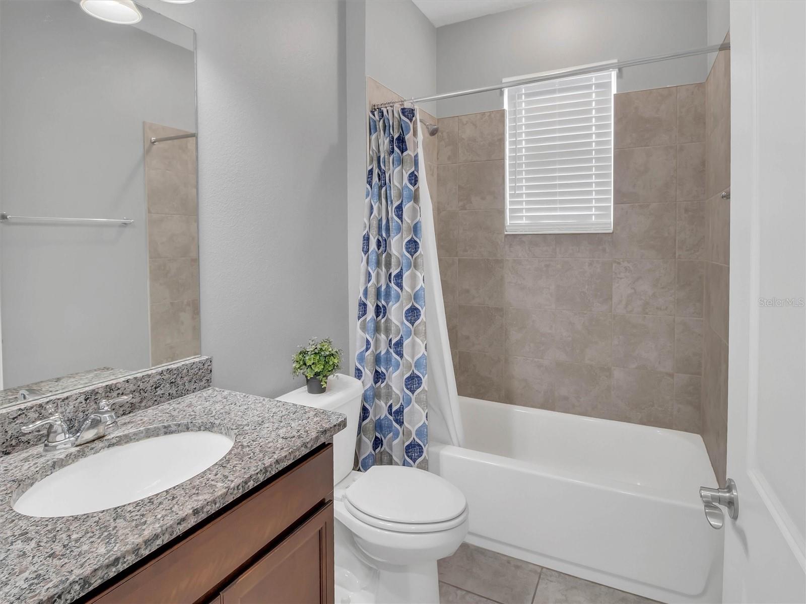 Image 24 of 32 For 251 Northcote Court