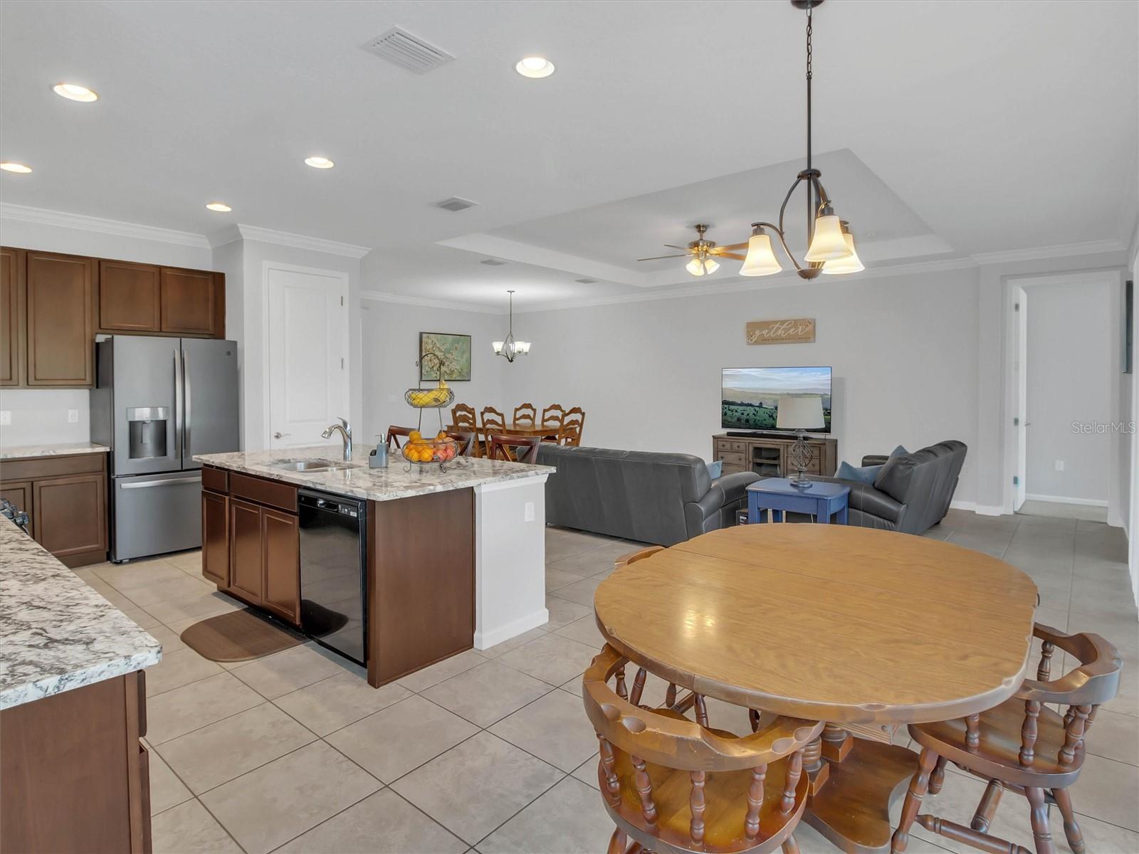 Image 7 of 32 For 251 Northcote Court