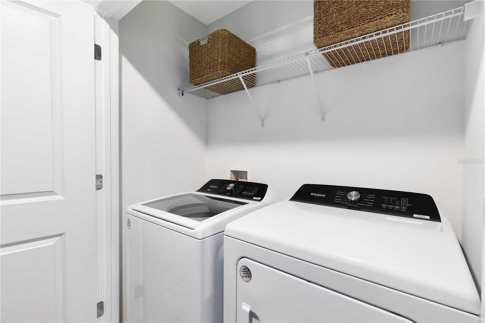 Image 21 of 24 For 3207 Canyon Bay Point