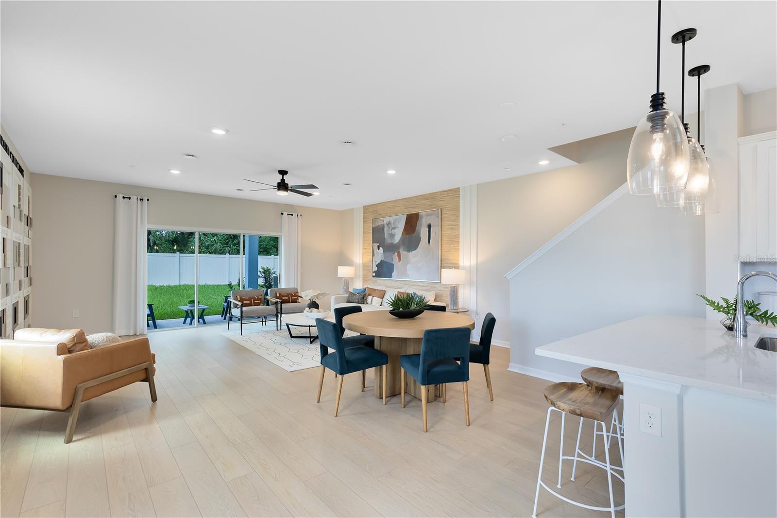 Image 9 of 24 For 3207 Canyon Bay Point