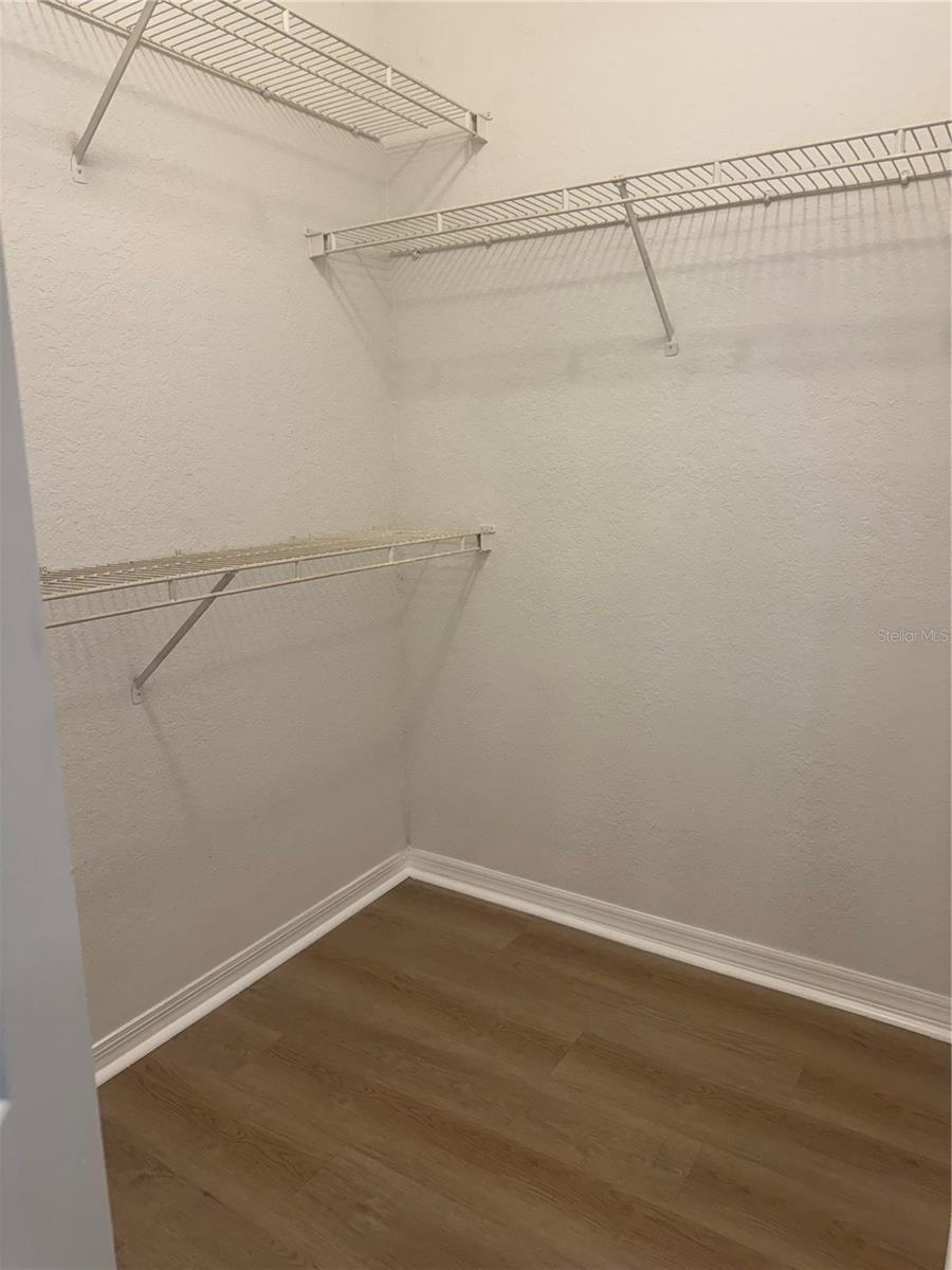 Image 15 of 23 For 6025 Westgate Drive 2518